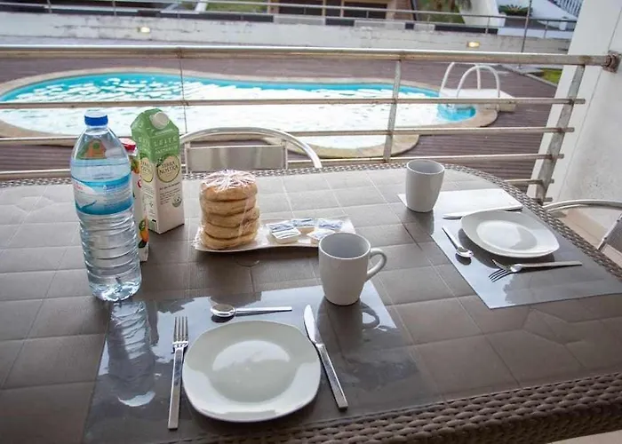 Marina De Franca Do Campo *