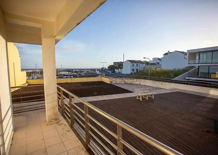 Marina De Franca Do Campo *